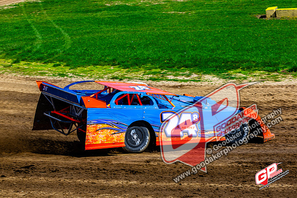Shadyhill20250427-00020