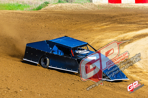 Shadyhill20250427-00094